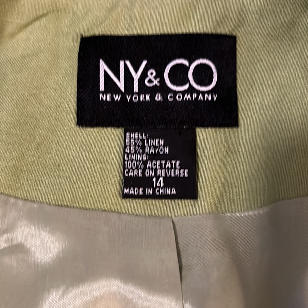New York & Company Woman’s Chartreuse Linen Blend Notched Collar Boxy Blazer 14 - Picture 5 of 11